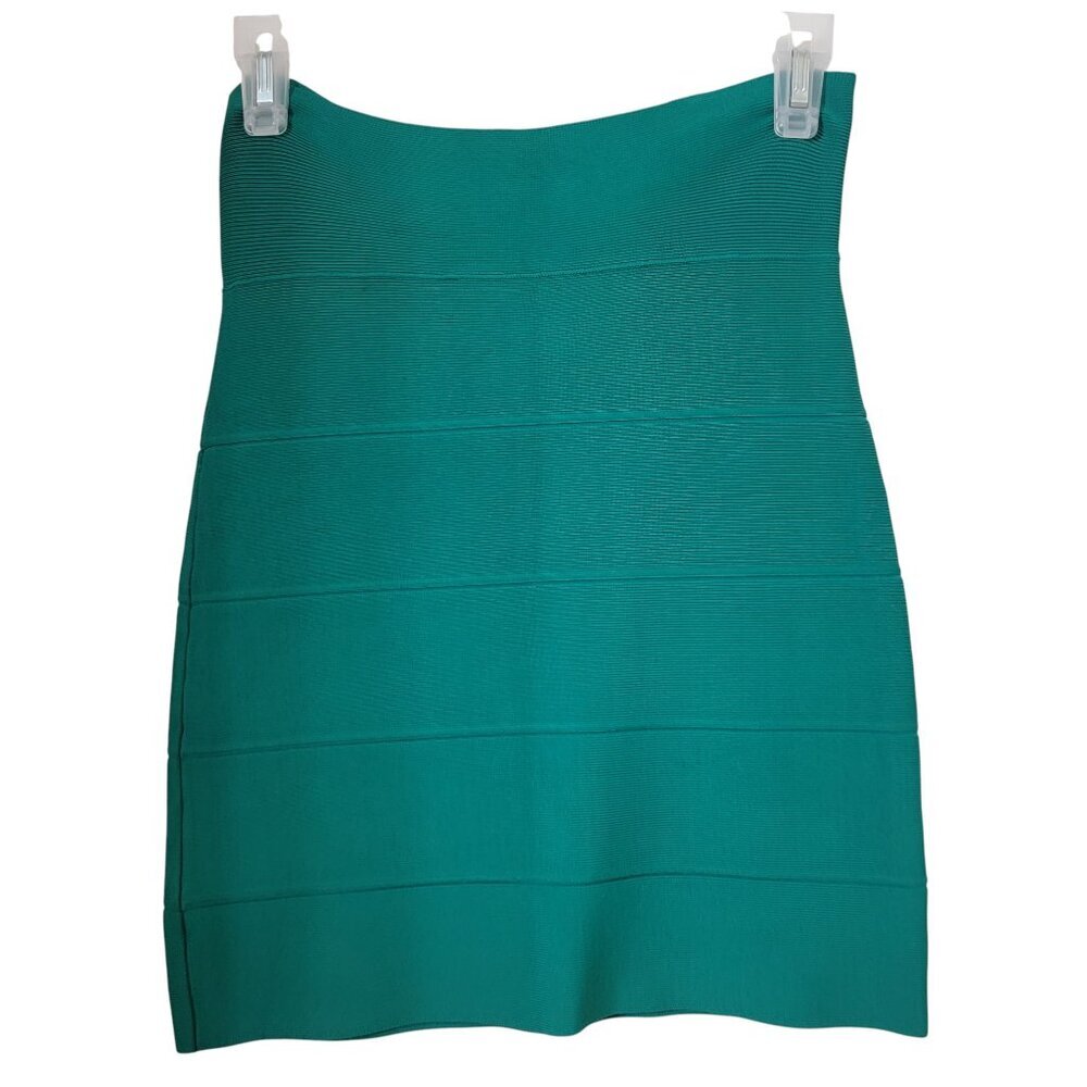 BCBGMaxAzria Size S Ultra Green Simone Bandage Mini Skirt, Gently Used Condition